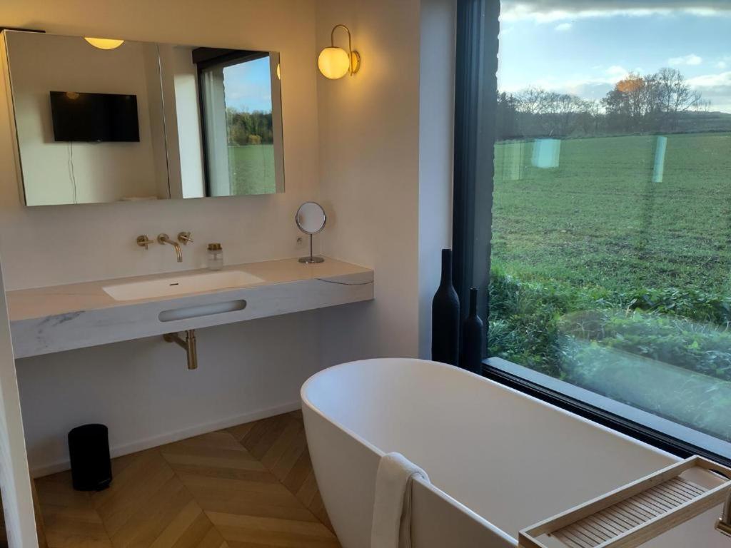 La Bergerie De Lives Bed & Breakfast